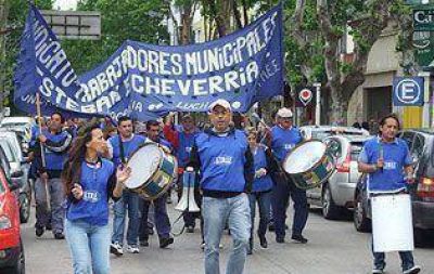 Municipales se movilizaron en reclamo de mejoras salariales