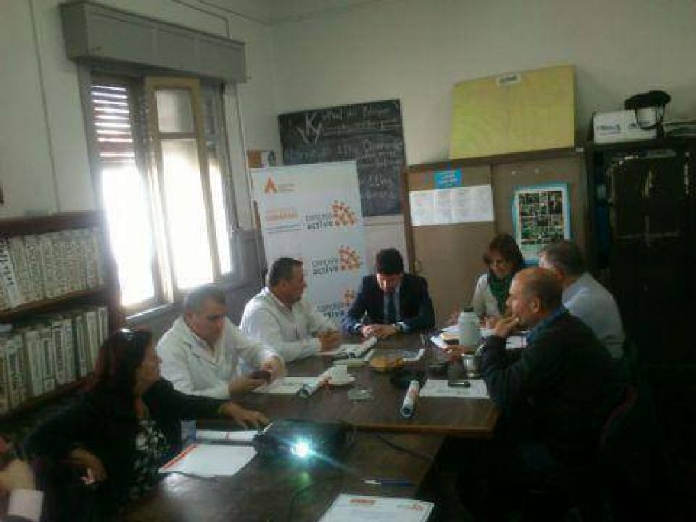 Francisco Cafiero se reuni con concejales del bloque FPV
