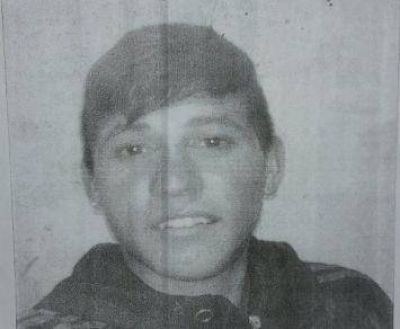 La madre dice que Cindric sali� caminando del barrio junto a los polic�as y el m�dico asegura que al hospital ingres� muerto