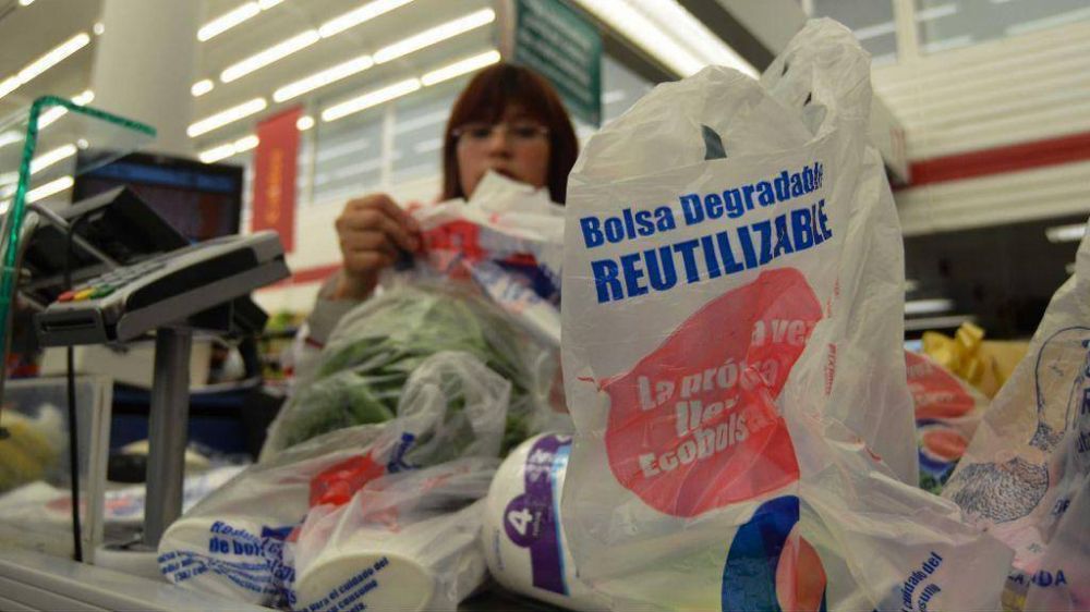 La Municipalidad busca prohibir en Bah�a las bolsas de pl�stico