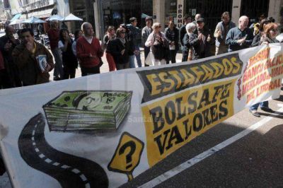 Los damnificados de Bolsaf�, hoy esperan a Rossini en el juzgado