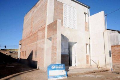 M�s de 5400 familias santafesinas podr�n acceder a su cr�dito Pro.Cre.Ar