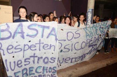 Protesta en el Colegio de Psicopedagogos