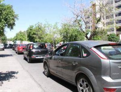 Caos en calle Espa�a tras los cambios en Las Heras