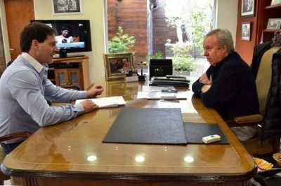 Proyecto de acuerdo con empresas mineras