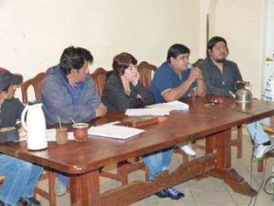 Municipales piden un 50% de aumento