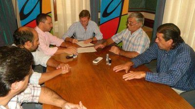 Gualeguaych�: se define puja salarial Bahillo-municipales	