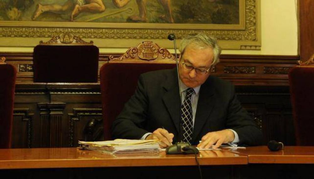 El juez Silvestre y una noticia esperada en Barrio Jard�n: 