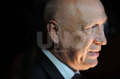 Fuerte cruce en la pol�tica para defender al gobernador Bonfatti