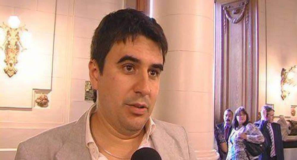 Eduardo Toniolli contest� los dichos del oficialismo provincial