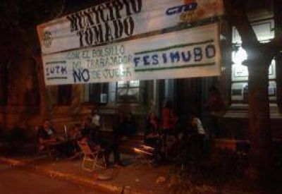 Enojados con la respuesta de Guacone, trabajadores intensificaron protesta