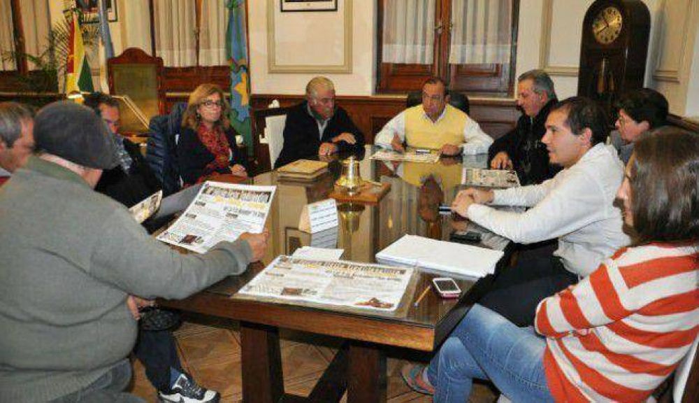 S�nchez se reuni� por la Fiesta �Entre Asados y relinchos�