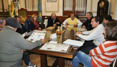 S�nchez se reuni� por la Fiesta �Entre Asados y relinchos�