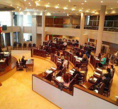 Aprueban que el Gobierno provincial adquiera la casa de Don Andr�s Chazarreta