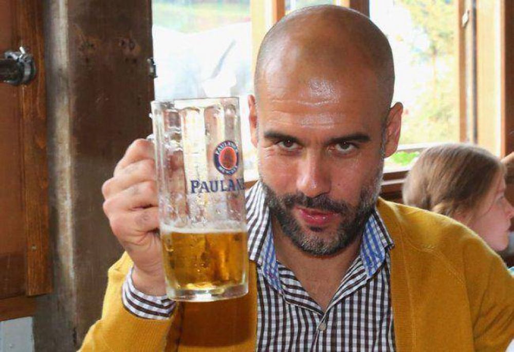 El plantel del Bayern Munich disfrut� del Oktoberfest