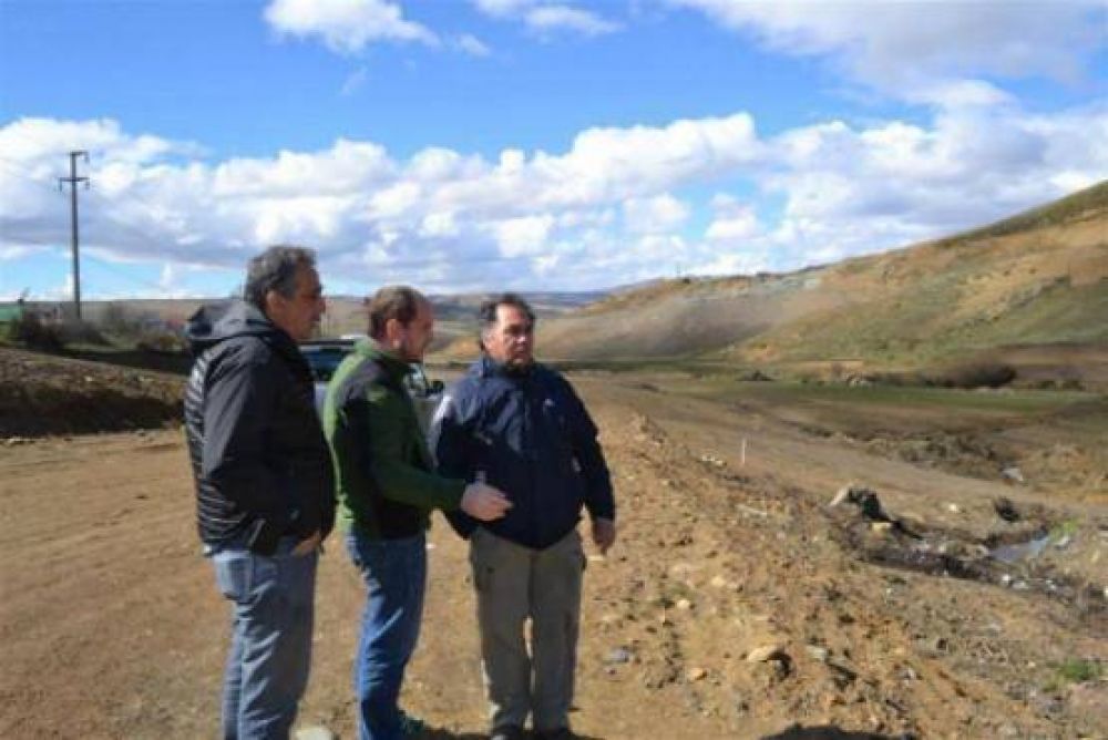 Puesta de servicios y comienzo de construcci�n de 50 viviendas