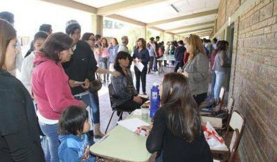 J�venes de Sarmiento accedieron a beneficios sociales
