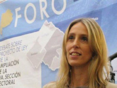 De la mano de Eseverri, Amendolara se acerca a Massa para disputarle La Plata a Bruera 