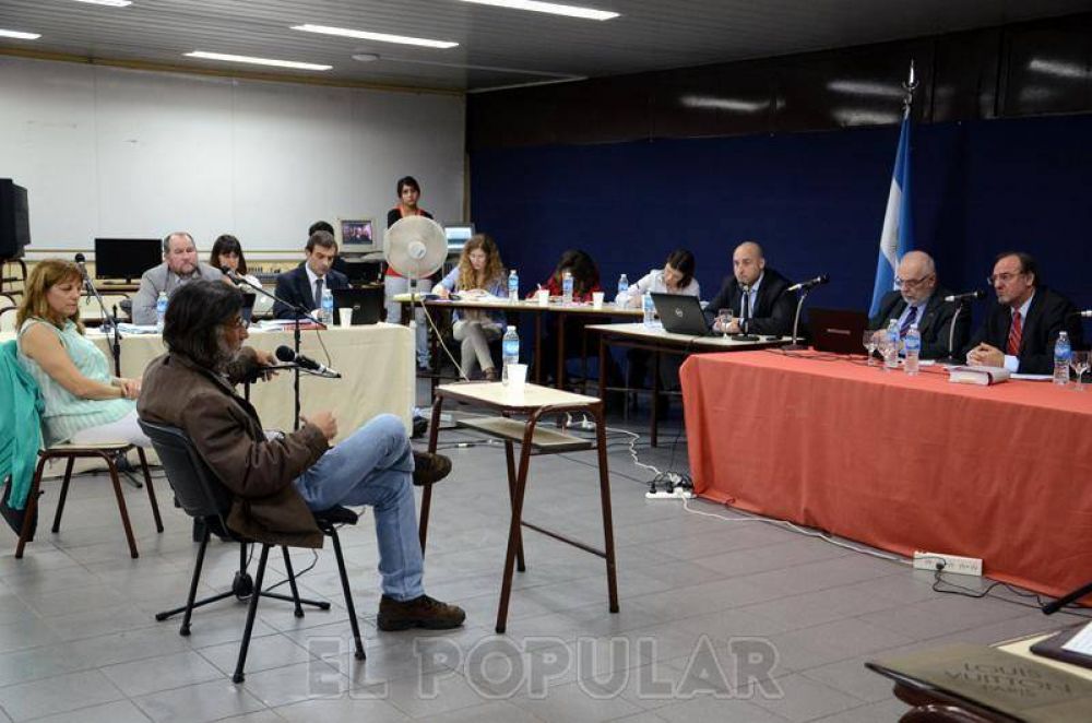 Monte Peloni: testigos complican a los imputados