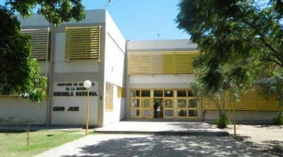 Educaci�n intervino la Escuela Secundaria Gob. Jos� Cubas