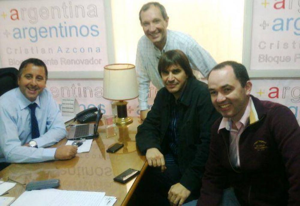 Faroni se reuni� con los concejales del Frente Renovador