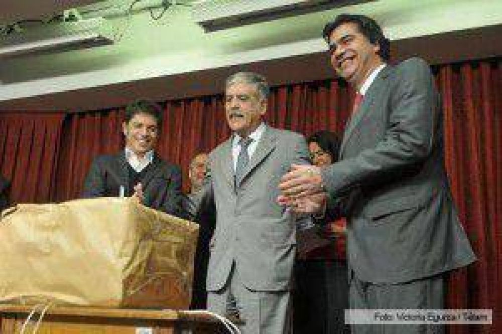 Se conocieron las ofertas para financiar Chihuido I