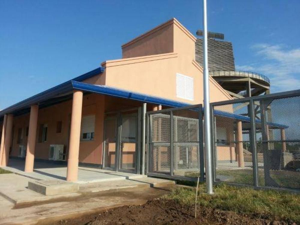 INSFRAN JUNTO AL MINISTRO DE DEFENSA ROSSI INAUGURAN MODERNO CENTRO DE CONTROL A�REO