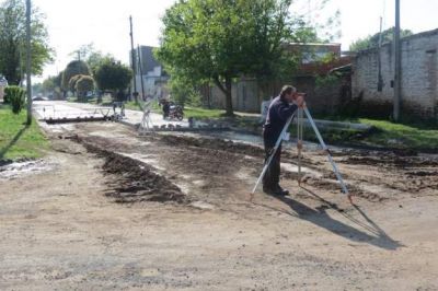 Culmin� la pavimentaci�n de calle Pringles entre Mendiola y Rivadavia 