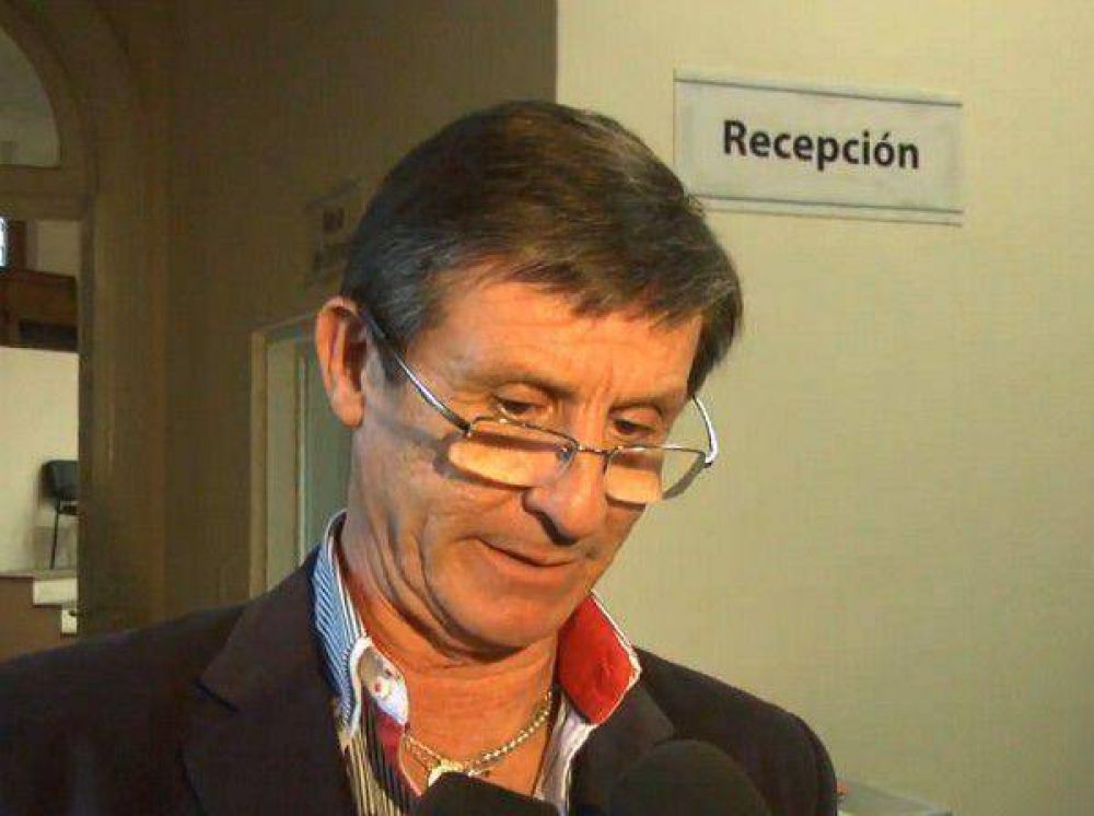 Sigue la pol�mica por Alerta Bah�a: �se est�n llevando la Municipalidad de a poquito�