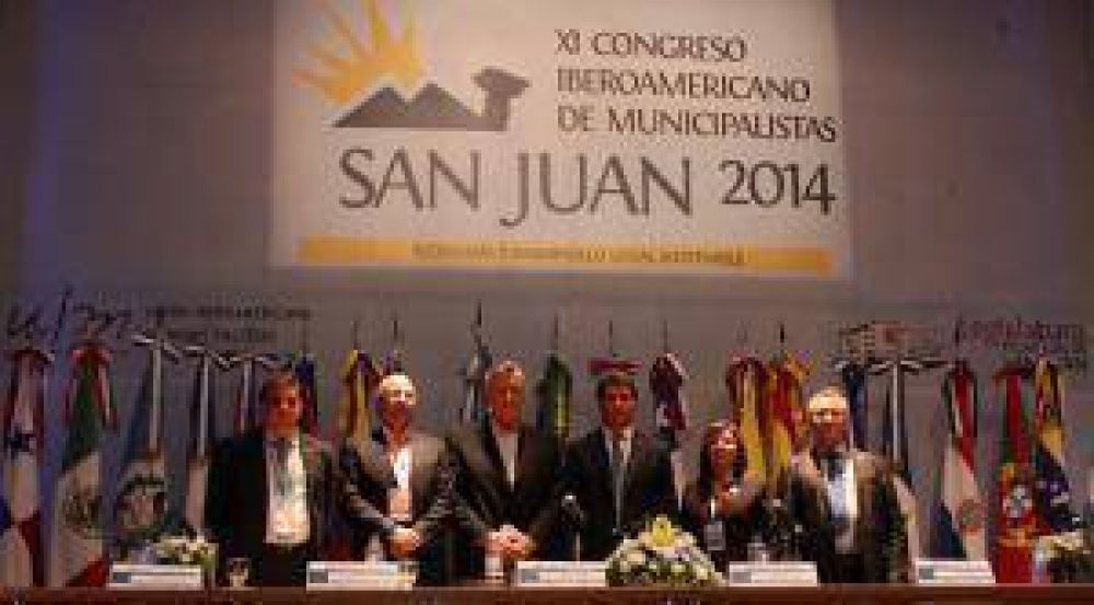 Gioja llam� a intendentes a anticiparse a los problemas