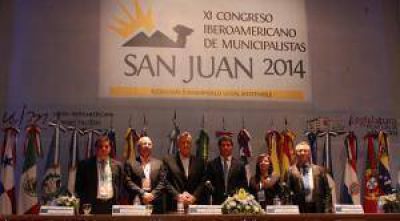 Gioja llam� a intendentes a anticiparse a los problemas