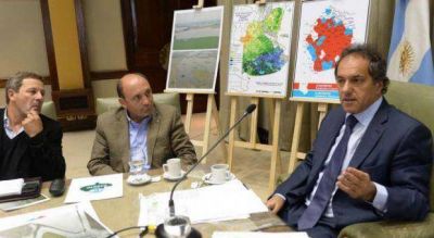En medio del conflicto por la presi�n impositiva, la Provincia recibe a las entidades rurales