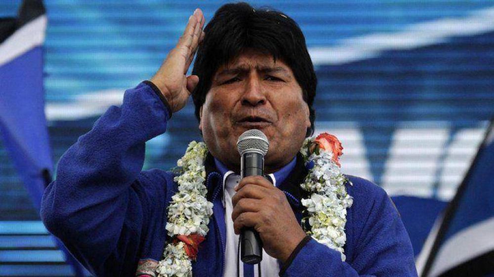 En el cierre de su campa�a, Evo Morales prometi� darle un 