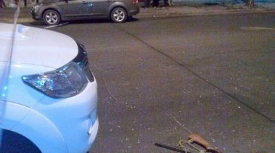 Discutieron, y se enfrentaron a los tiros en plena avenida