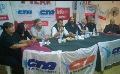 Roberto Baradel pas� por Pilar y apoy� a los candidatos de una de las listas de la CTA local