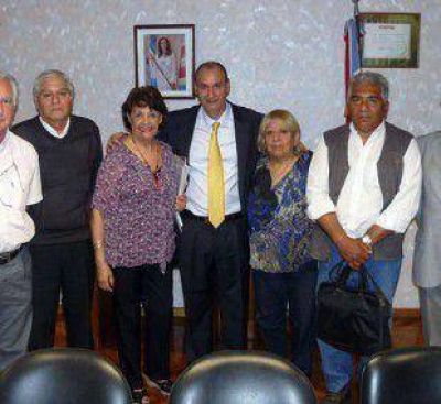 �Memoria Folcl�rica Santiague�a�