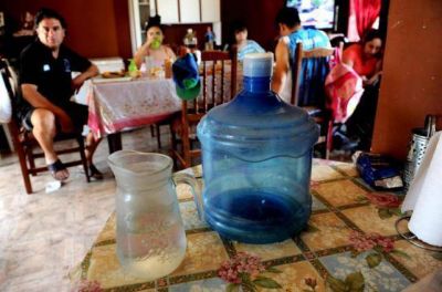 Estiman que en Lomas de Taf� seguir� la falta de agua durante los pr�ximos 45 d�as