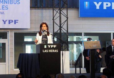 Cristina pidi� cuidar YPF: 