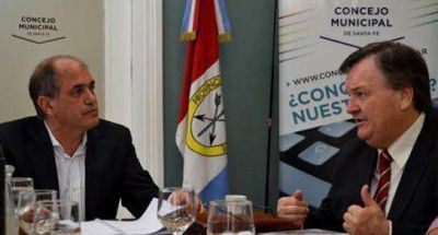 Reuni�n de senadores y concejales del FPCyS de Santa Fe