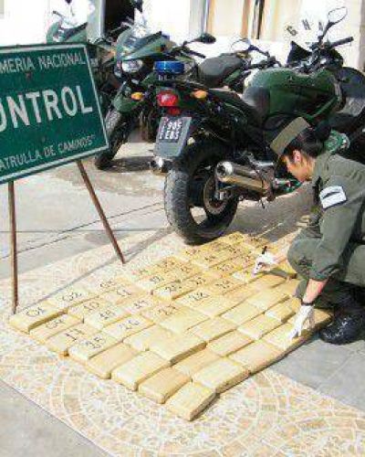 Gendarmer�a incaut� 432 kilos de drogas