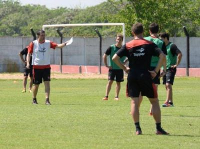 Newell's va tomando forma para recibir a River el domingo en el Coloso