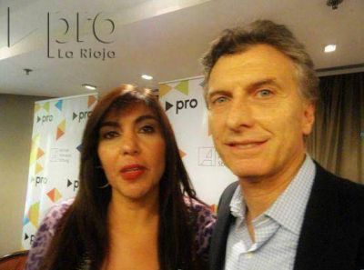 Daniela Herrera explic� por qu� no estuvo junto a Macri en la mesa de conferencia