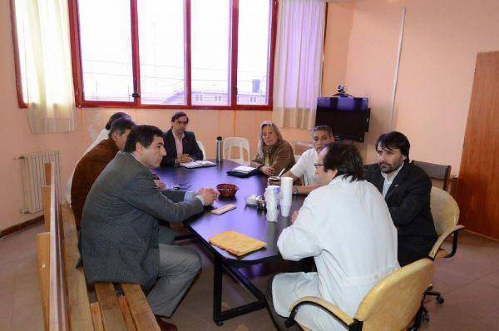 Hospital Regional R�o Grande: En las pr�ximas horas estar� normalizada la situaci�n de insumos