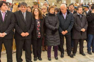 Conmemoran aniversario de la ciudad y segundo a�o como municipio