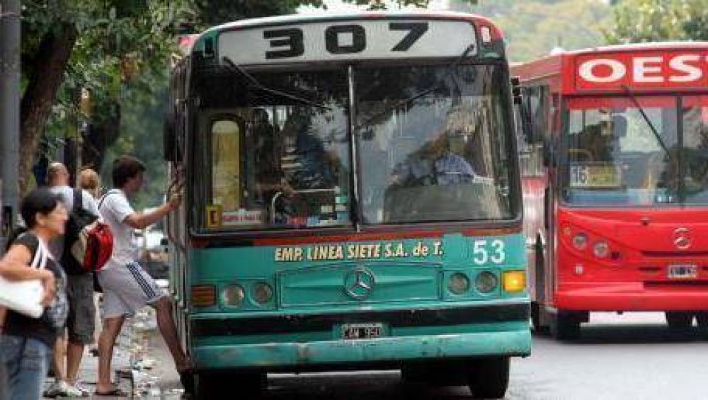 Provincia dispuso que coloquen c�maras en los colectivos