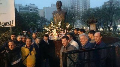 La Mesa Pol�tico Sindical record� al general Per�n