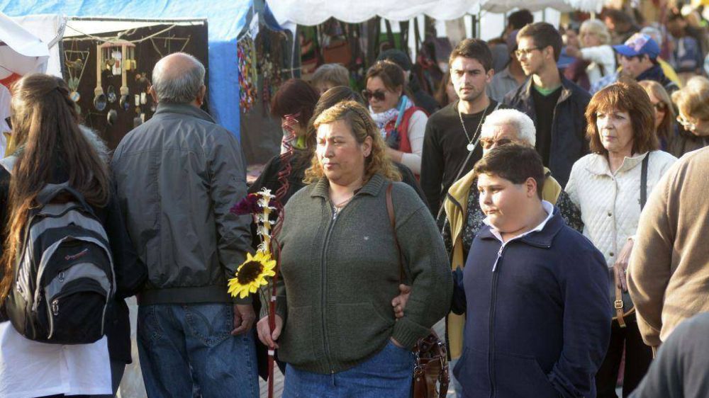 M�s de 400 artesanos se congregan en una nueva edici�n de la feria nacional en Bah�a