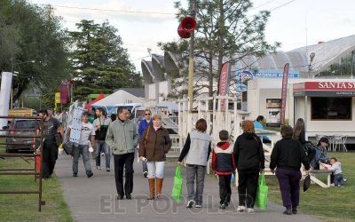 Con buen tiempo, comenz� la Expo 2014