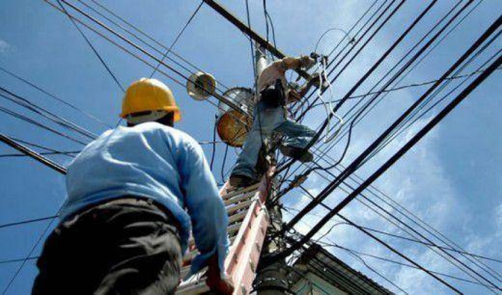 Casi una veintena de barrios sin luz