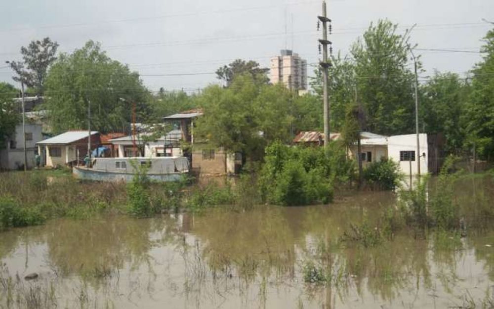 Evacuaron a otras dos familias de Cantera 25